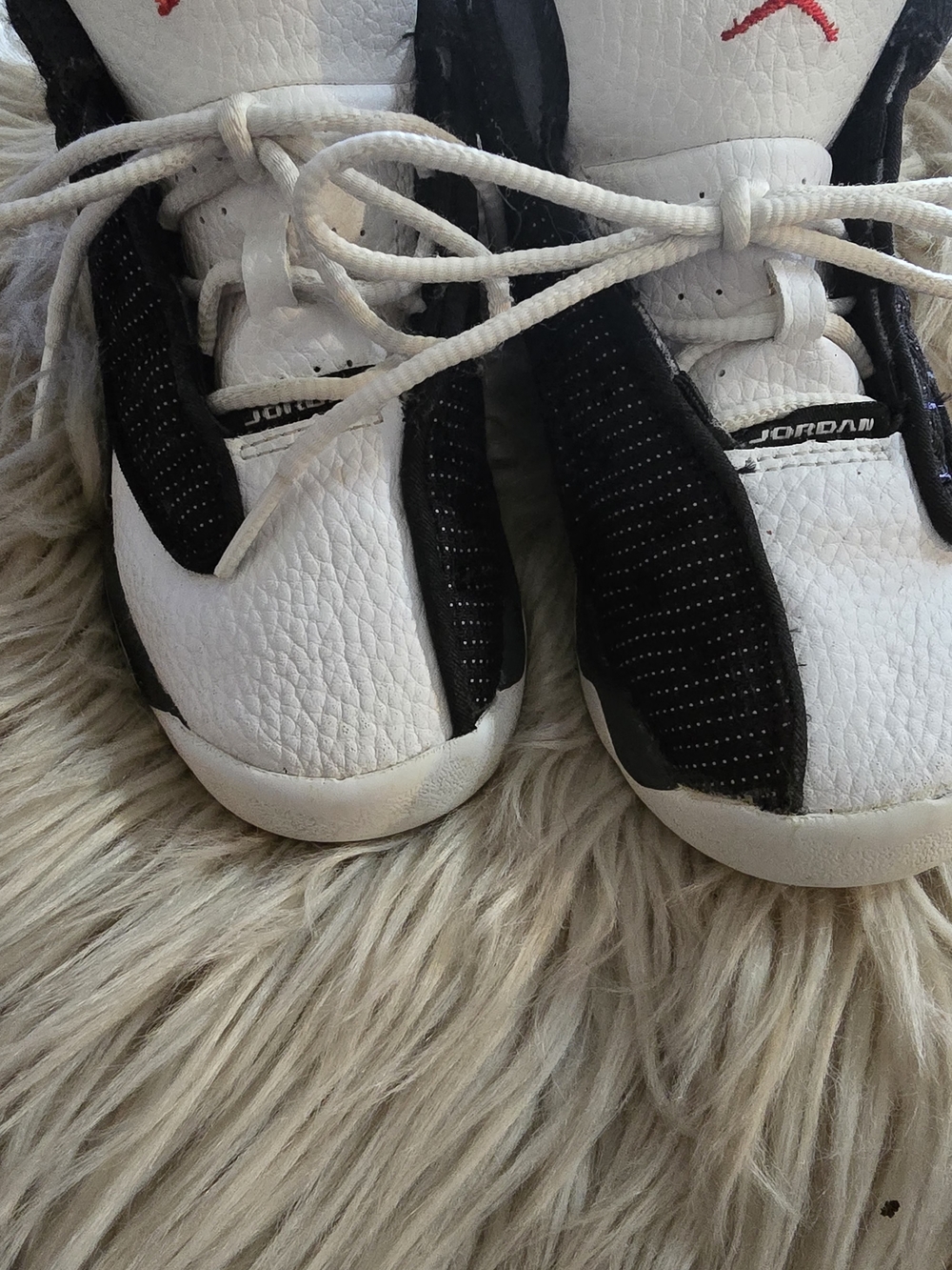Kids Air Jordan Retro 13 "Black Flint" White & Black Sneakers Size 9.5Y